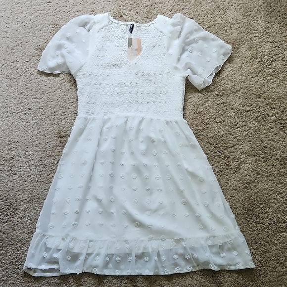BTFBM Dresses & Skirts - NWT BTFBM White Dress, Size XL